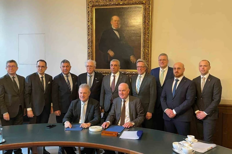 İzmir-Bremen hattında yoğun iş trafiği 