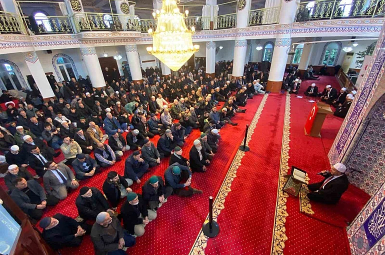 İzmir’de ’1001 Hatim’ duası yapıldı 