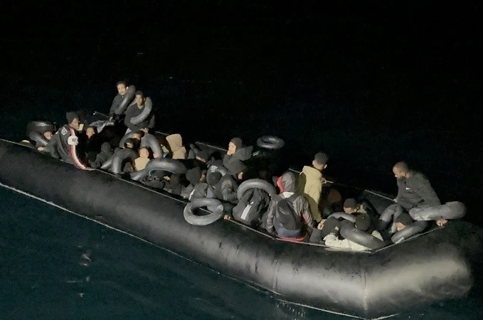 İzmir’de 43 düzensiz göçmen yakalandı 