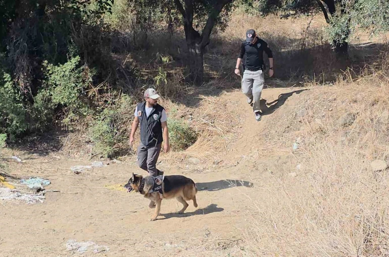 İzmir’de annesinin toprağa gömdüğü bebeği arama çalışmaları sürüyor