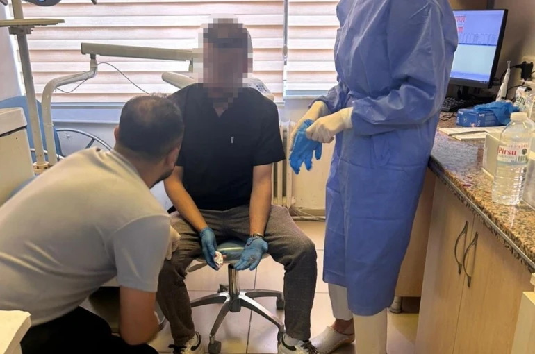 İzmir’de diş hekimi hastası tarafından darp edildi 