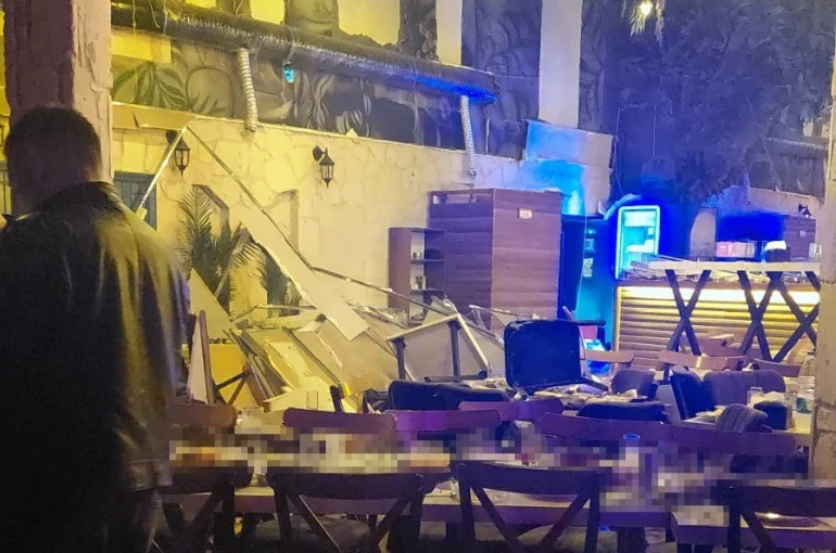 İzmir’de eğlence mekanında faciaya kıl payı: 6 yaralı 