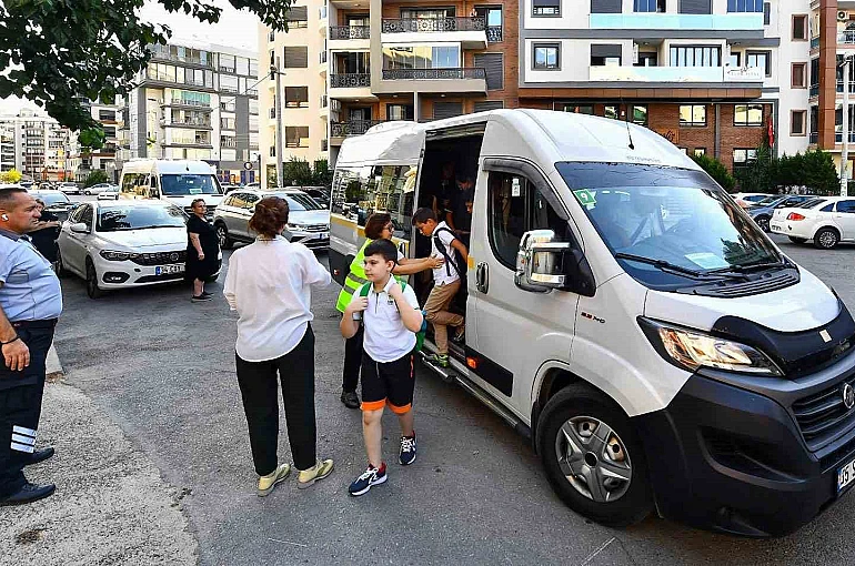 İzmir’de öğrenci servis ücretleri belli oldu 