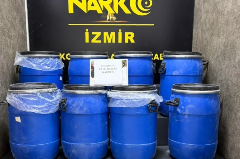İzmir’de uyuşturucu sevkiyatına polisten operasyon