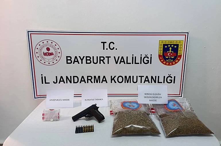 Jandarma ekiplerinin uyuşturucu operasyonunda 6 şüpheli yakalandı