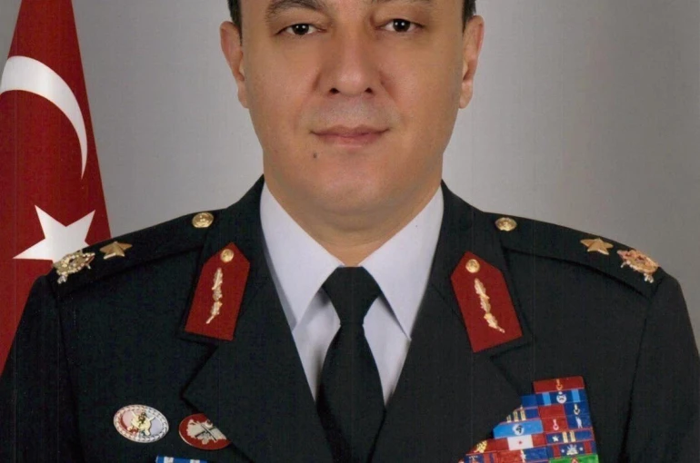 Jandarma KOM Daire Başkanı Tuğgeneral Akşit memleketinde son yolculuğuna uğurlandı