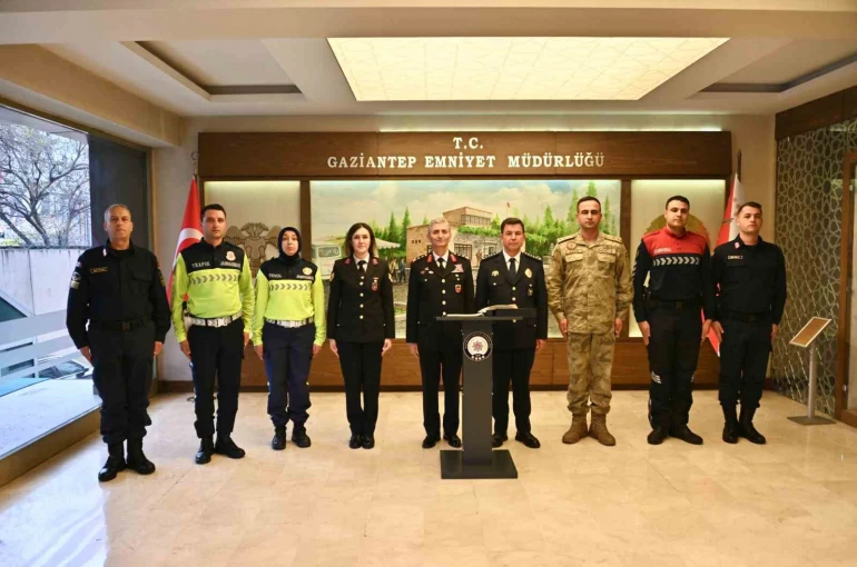 Jandarmadan emniyete anlamlı ziyaret 