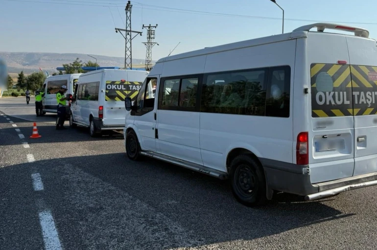 Jandarmadan okul çevrelerinde 238 personelle yoğun denetim