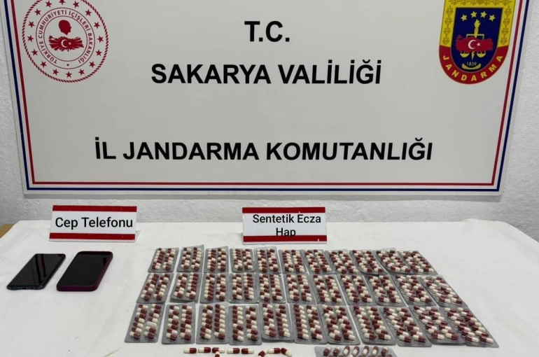 Jandarmadan torbacı operasyonu: 4 tutuklama 