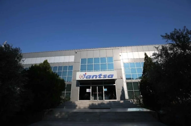 Jantsa, 100 milyon dolarlık ihracatla 103 dev arasına girdi 