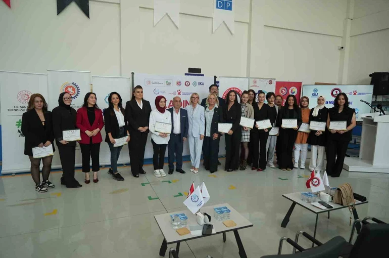 Kadın Mühendis Okulu ilk mezunlarını verdi 