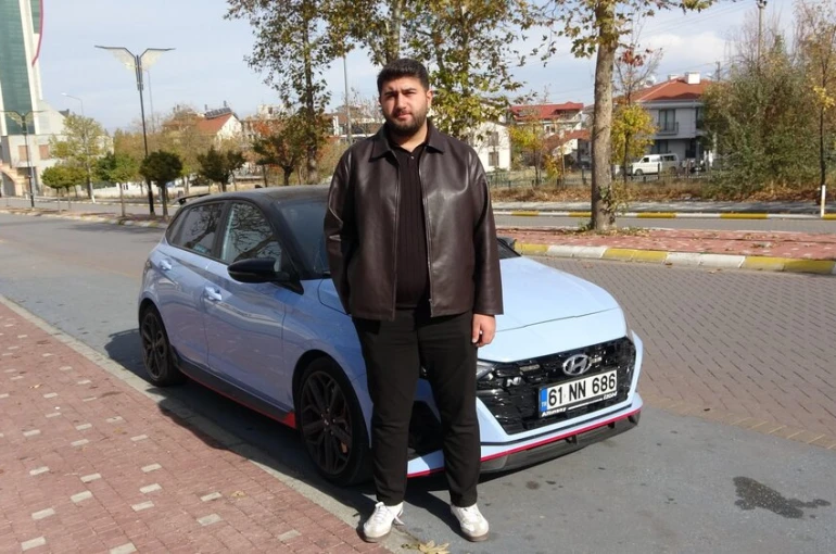 Kadın şoförün önünü kesen genç "Maganda" ilan edilmesine tepki gösterdi