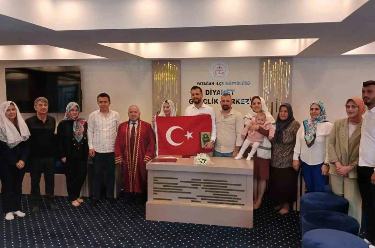 Kadir Gecesi’nde mutluluğa ’evet’ dediler 