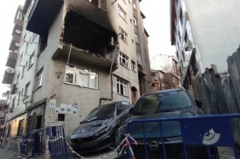 Kağıthane Belediye Başkanı Öztekin’den doğal gaz patlamasıyla ilgili açıklama 