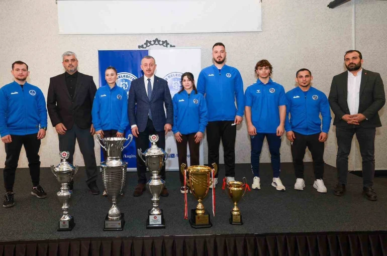 Kağıtspor Kulübü 2025 yılını 317 madalya ile tamamladı 