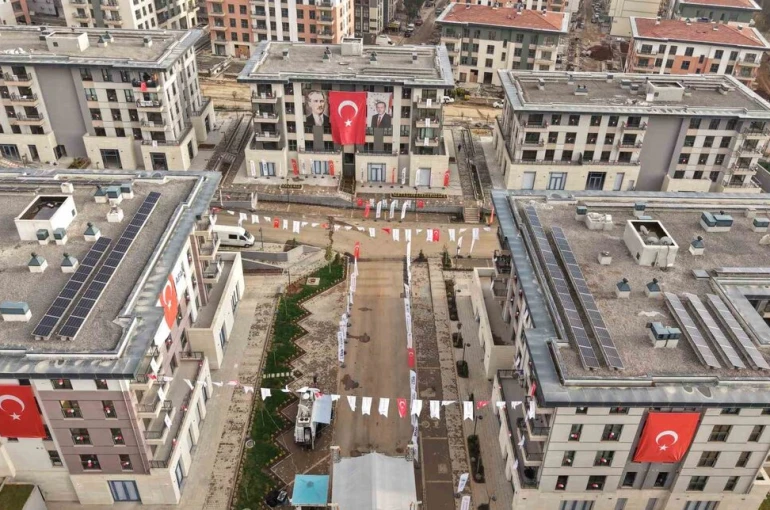 Kahramanmaraş’ta depremzedeler bir bir evlerine kavuşuyor 