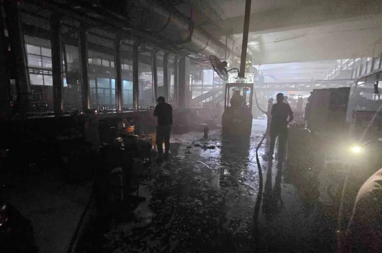 Kahramanmaraş’ta fabrika yangını 