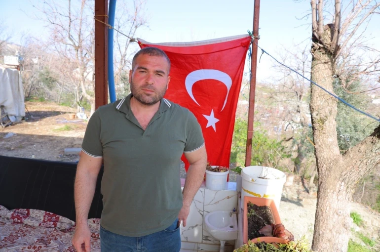 Kahramanmaraş’ta silah seslerini duyunca okula koşan baba yaşadıklarını anlattı 