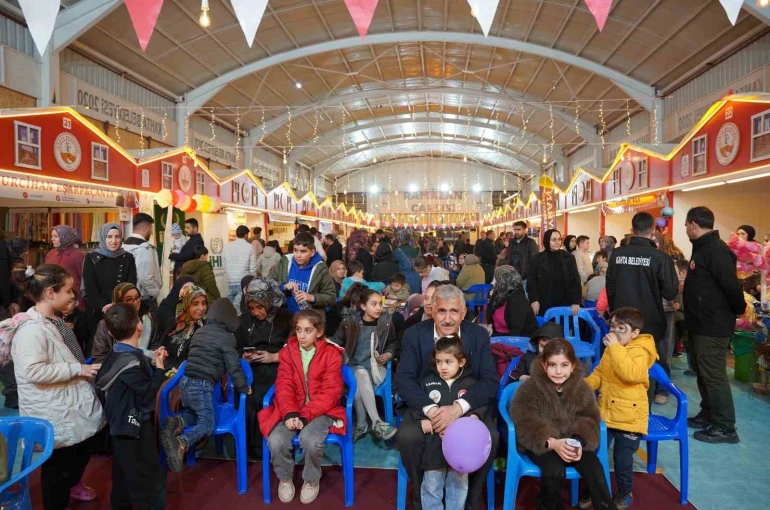 Kahta Belediyesi’nin birlik ve dayanışma etkinliği 