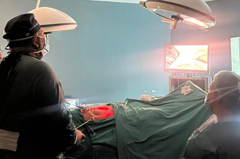 Kahta Devlet Hastanesi’nde ilk defa TAPP kasık fıtığı ameliyatı gerçekleştirildi