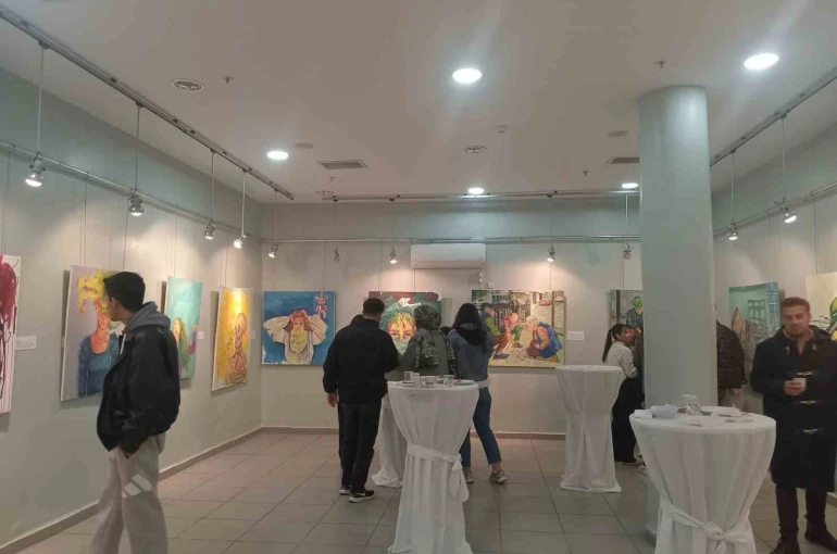 Kahta’da sanat ve çevre temalı sergi ilgi gördü 