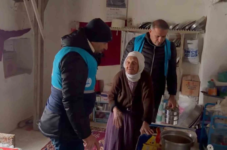 Kahta’da yaşlı ve engelli vatandaşlara sıcak yemek desteği 