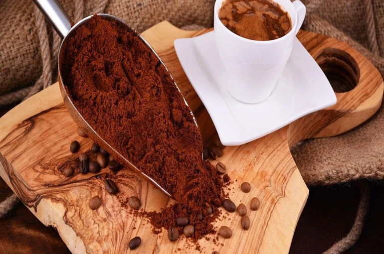 Kahve içen genç yoğun bakıma alındı