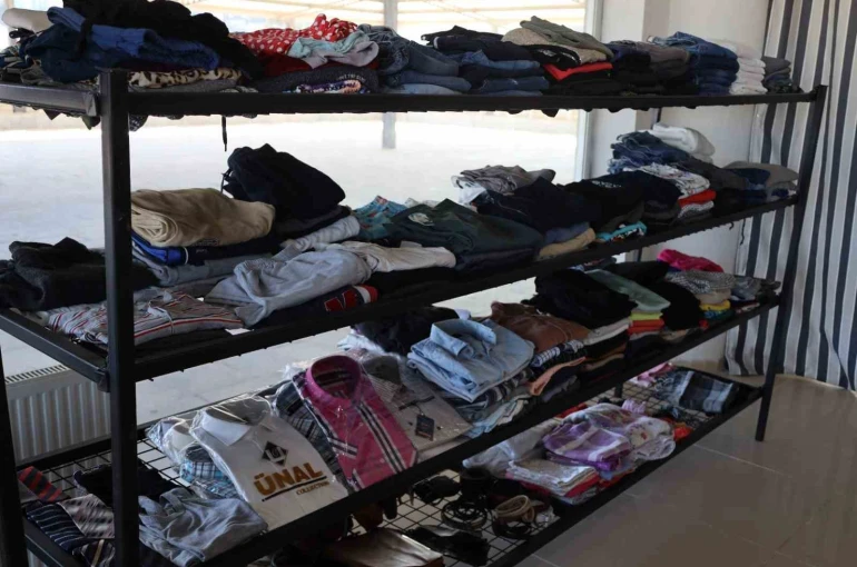 Kale Belediyesinden ihtiyaç sahibi vatandaşlara Sosyal Market desteği