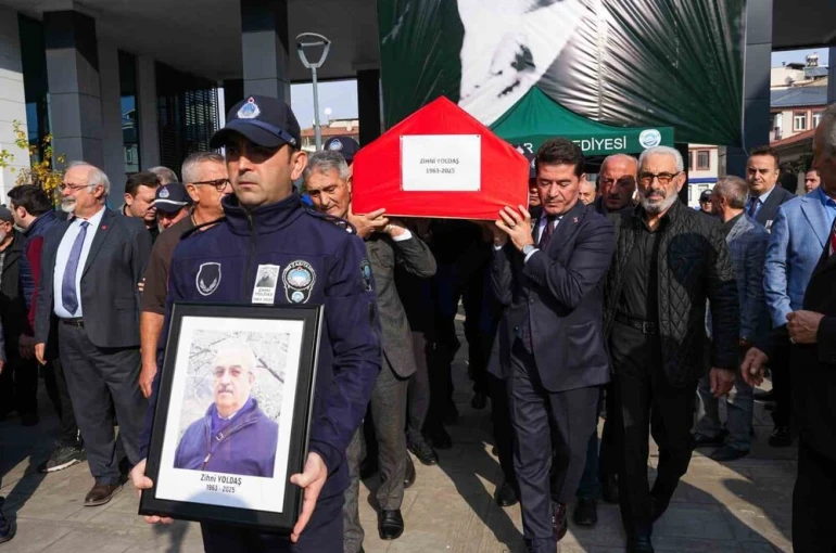 Kalp krizi sonrasında hayatını kaybeden Zabıta memuruna son görev 