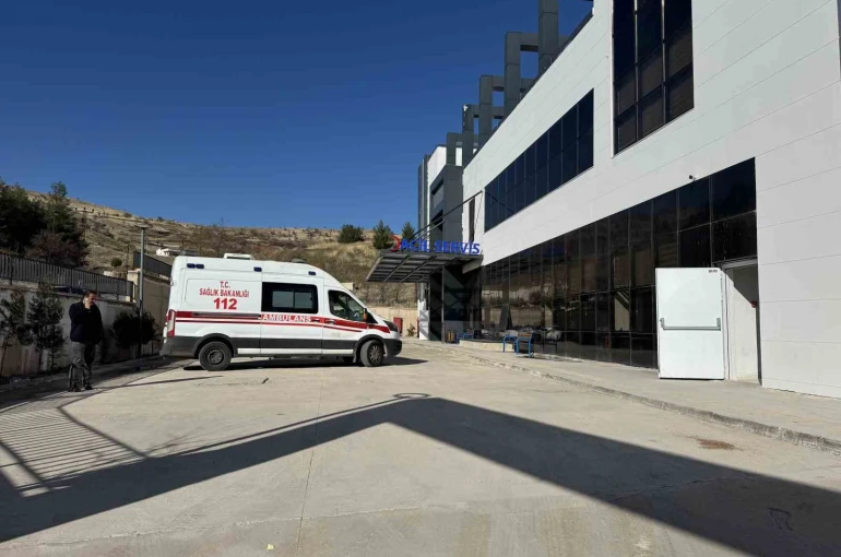 Kalp krizi sonucu vefat eden 6 yaşındaki Eylül’ün ailesi taziyeleri kabul etmeye başladı 