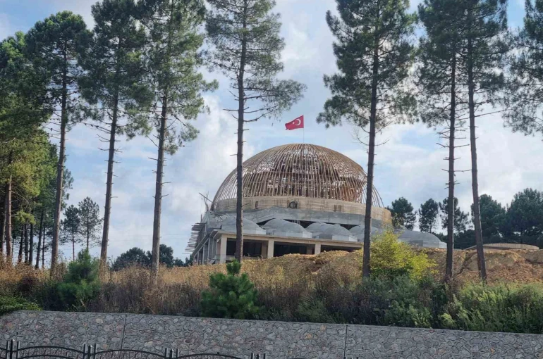 Kampüs Camii inşaatında sona doğru 