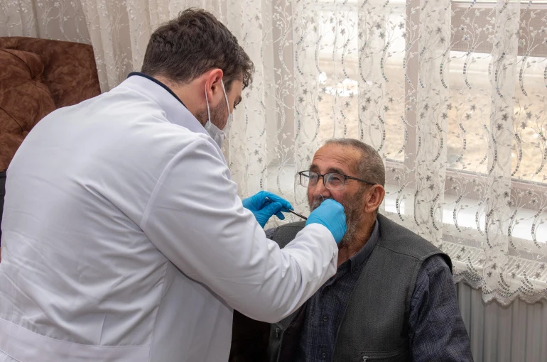 Kampüsten Mahalleye İyilik Sağlık Hareketi Hayıroğlu’nda