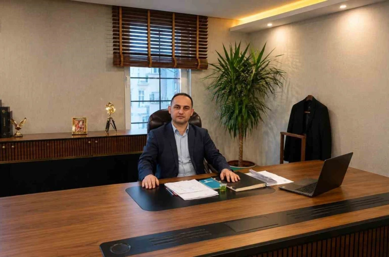 Kamu çalışanlarına çağrı: "Omuz omuza özgürce mücadele etmeye davet ediyorum" 