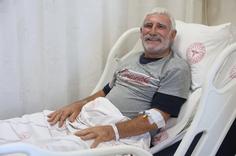 Kamyondan düşüp pelvis kemiği kırıldı, Konya'da 2 saatlik ameliyatla sağlığına kavuştu