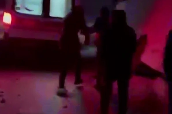 Kangal Termik Santrali işçilerini taşıyan servis kaza yaptı: 6 işçi yaralandı 