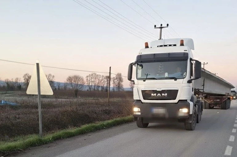 Kantardan kaçan tırlara 169 bin liralık ceza 