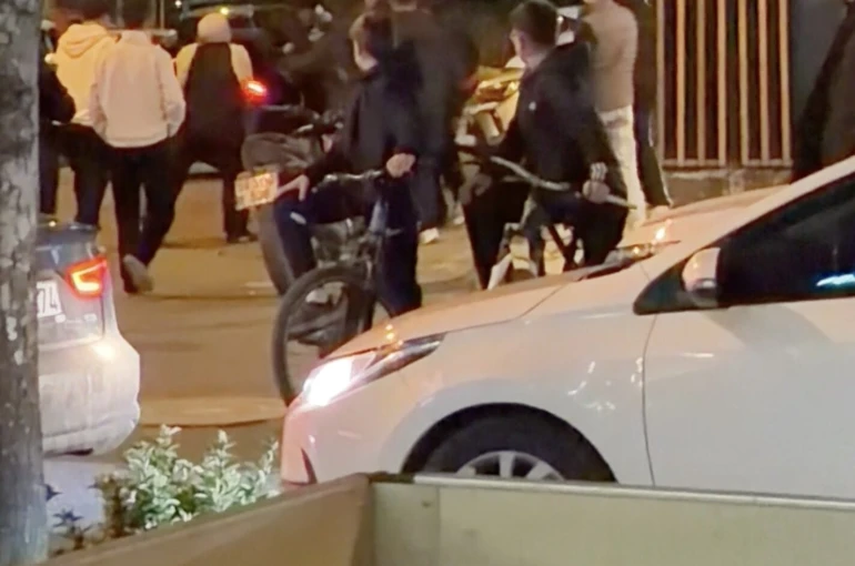 Kapaklı’da gençler arasında taşlı sopalı kavga 