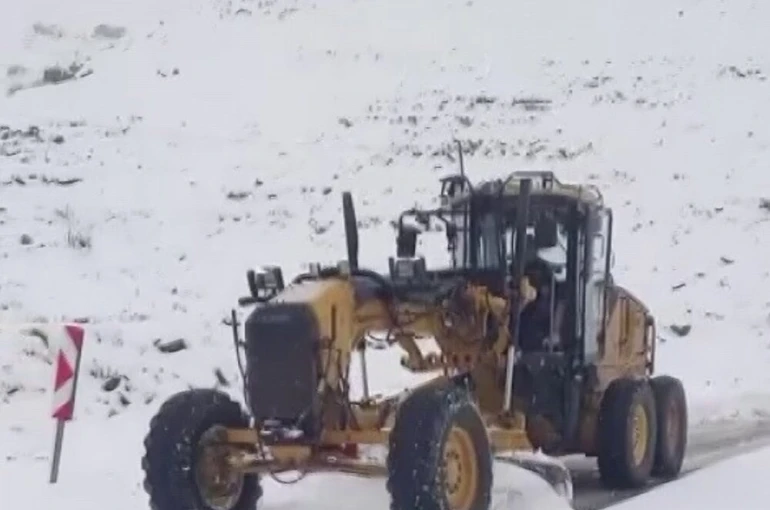 Kapanan Nemrut Dağı yolu ulaşıma açıldı
