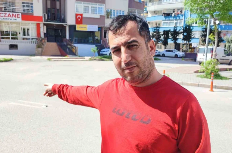 Kapısı açık olan toplu taşıma aracından düşen adam ağır yaralandı 