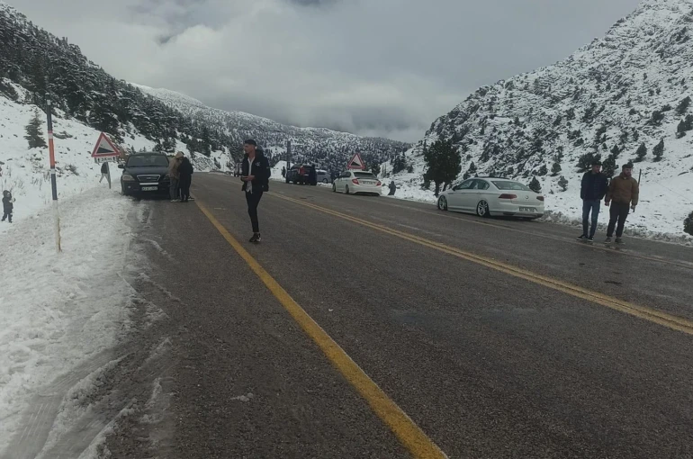 Kar yağışını duyan Alacabel'e koştu