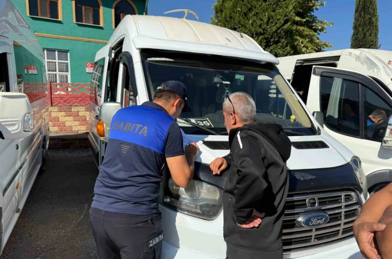 Karabük Belediyesinden okul servislerine denetim 