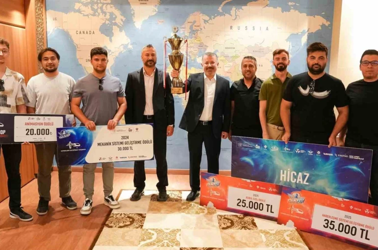 Karabük Üniversitesi öğrencilerinin TEKNOFEST başarısı 