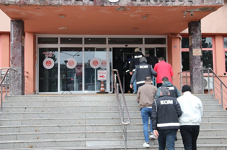Karabük’te 12 milyon liralık dolandırıcılık operasyonunda 7 tutuklama