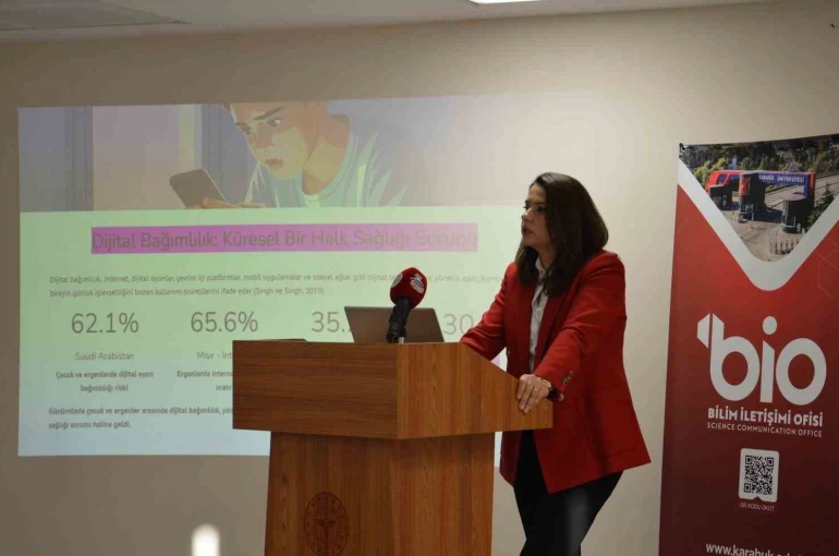 Karabük’te "Dijital Nesil ve Aile Dinamikleri" semineri düzenlendi 