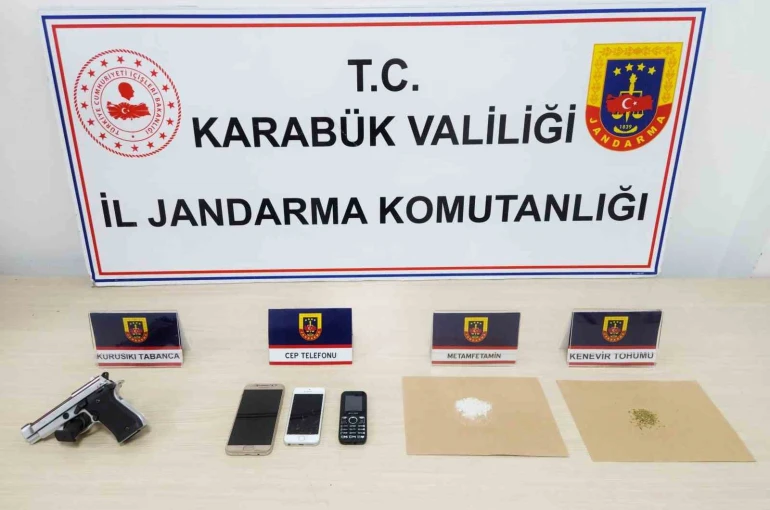 Karabük’te uyuşturucu operasyonunda 4 şüpheli yakalandı 