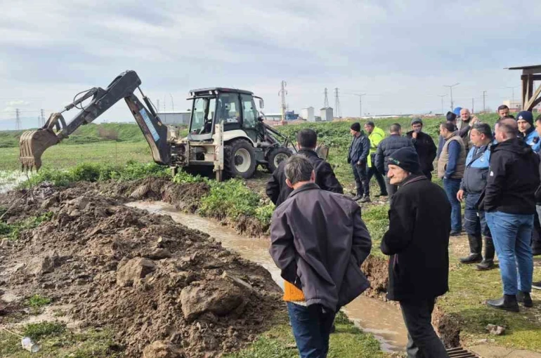 Karacabey Belediyesi doğal afetlere karşı tüm gücüyle sahada