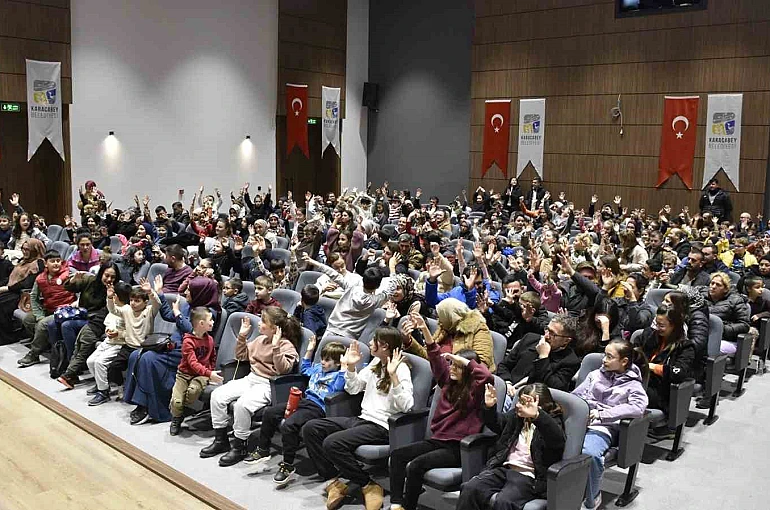 Karacabey Belediyesi’nden çocuklara yönelik etkinliklerle sömestir dopdolu geçti 