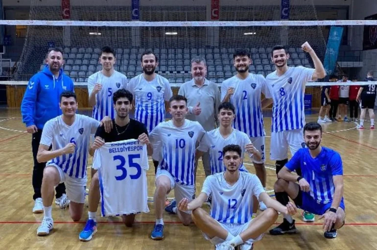 Karacabey Belediyespor play-off’un kapısından döndü