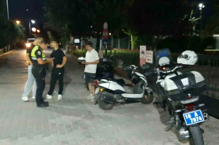 Karacabey’de motosiklet denetimi: 20 sürücüye 250 bin TL ceza