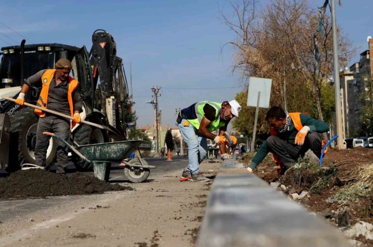 Karacadağ Caddesi modern bir görünüme kavuşuyor 